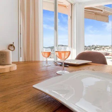 Apartment Les Amandiers - Hypercentre - Terrace - Parking - Cosy