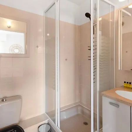 Apartment Les Amandiers - Hypercentre - Terrace - Parking - Cosy Vallauris